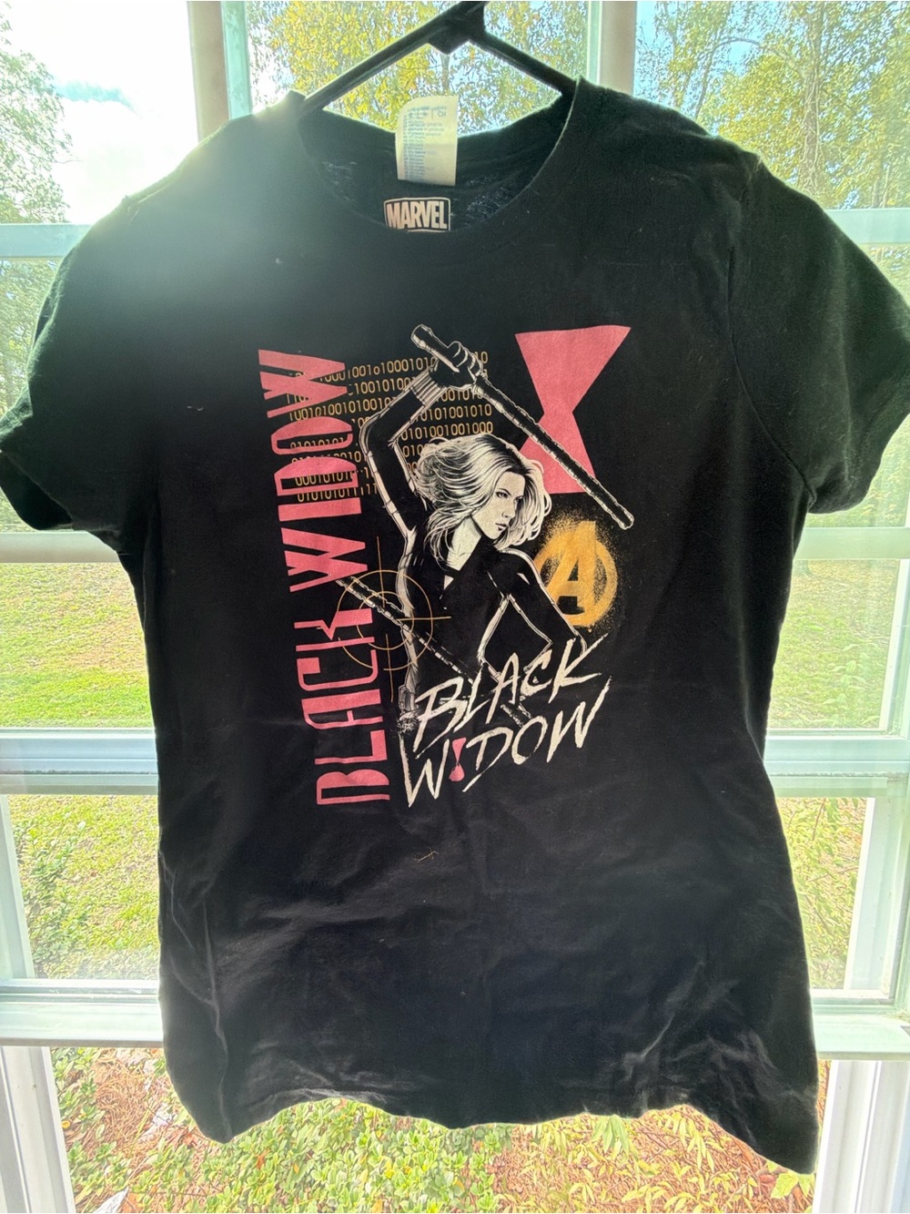 Marvel Black Widow Graphic Tee - Black